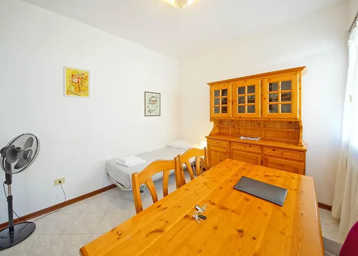 Dolcevita Apartments N 354